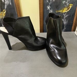 Nine west heels size 8